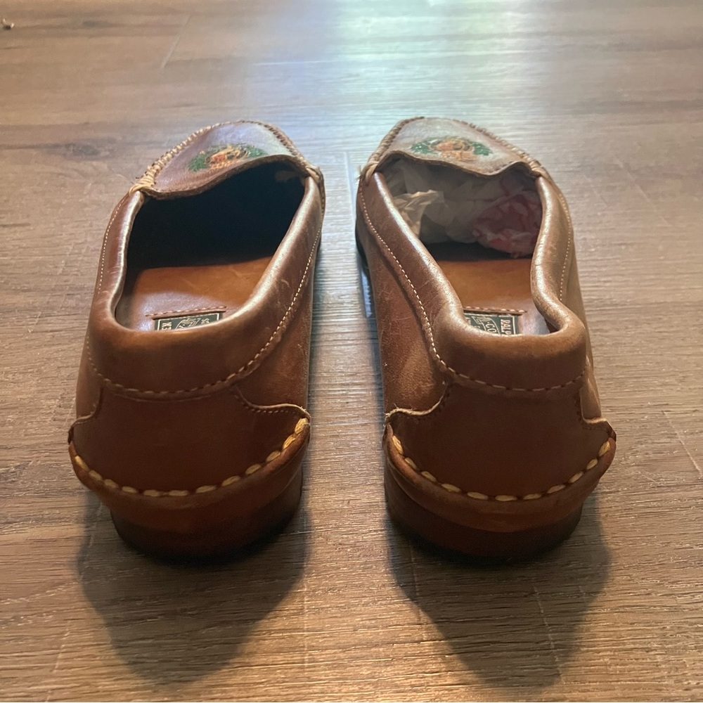 Ralph Lauren Tan Leather Embroidered Crest Loafers - Picture 6 of 9